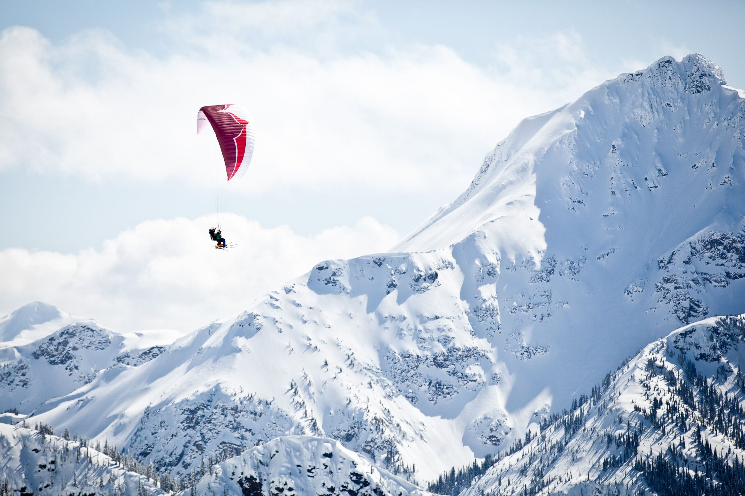 20130324_rmr-revelstok-paragliding-7019